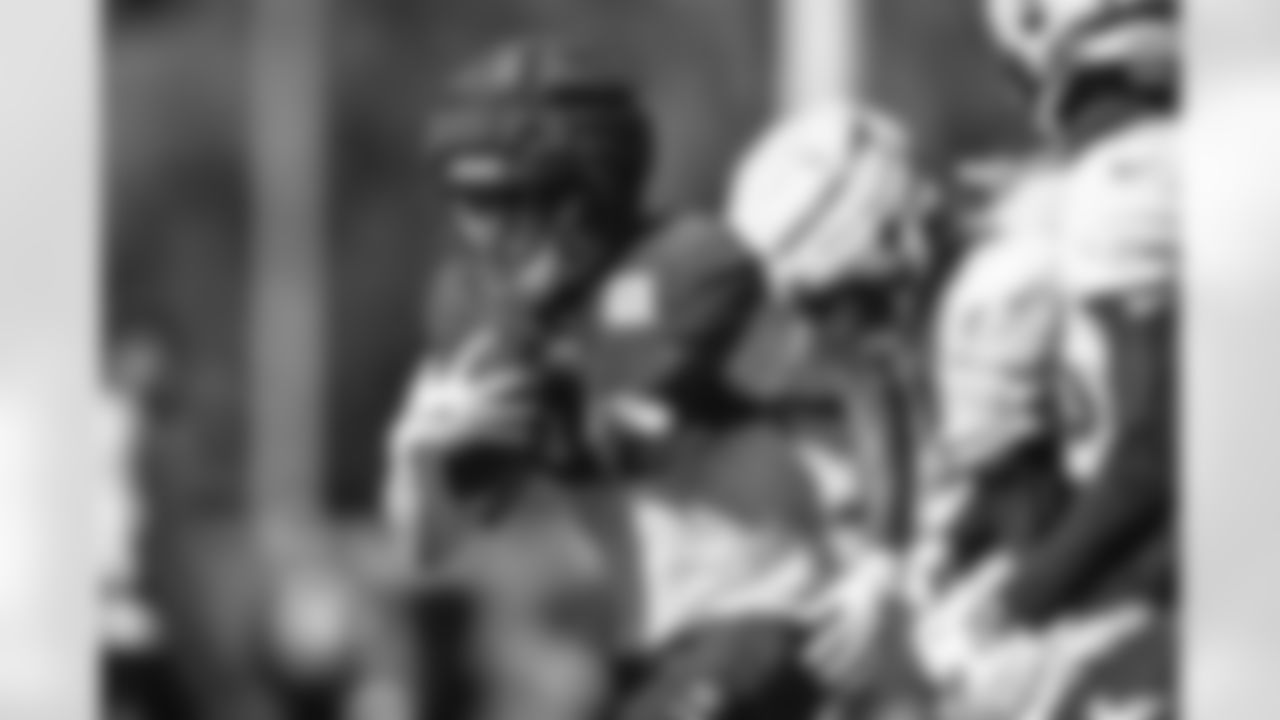 Wide Receiver Xavier Smith (19),