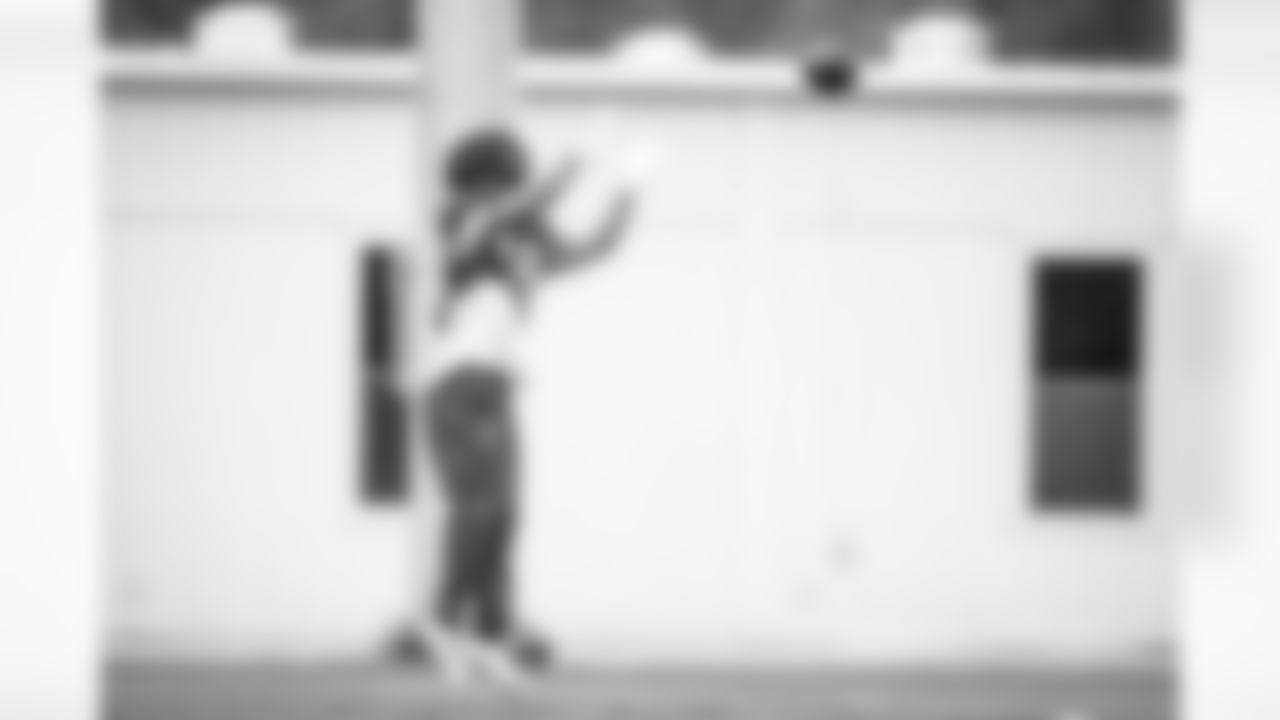 E_251120_Regular_Season_Week12_Practice_AD_0141