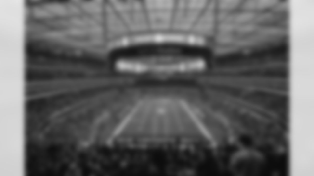 The Los Angeles Rams take on the Arizona Cardinals in week 18 of the 2025 NFL regular season.