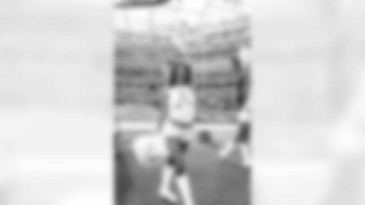 The Los Angeles Rams take on the New Orleans Saints in week 9 of the 2025 NFL regular season.