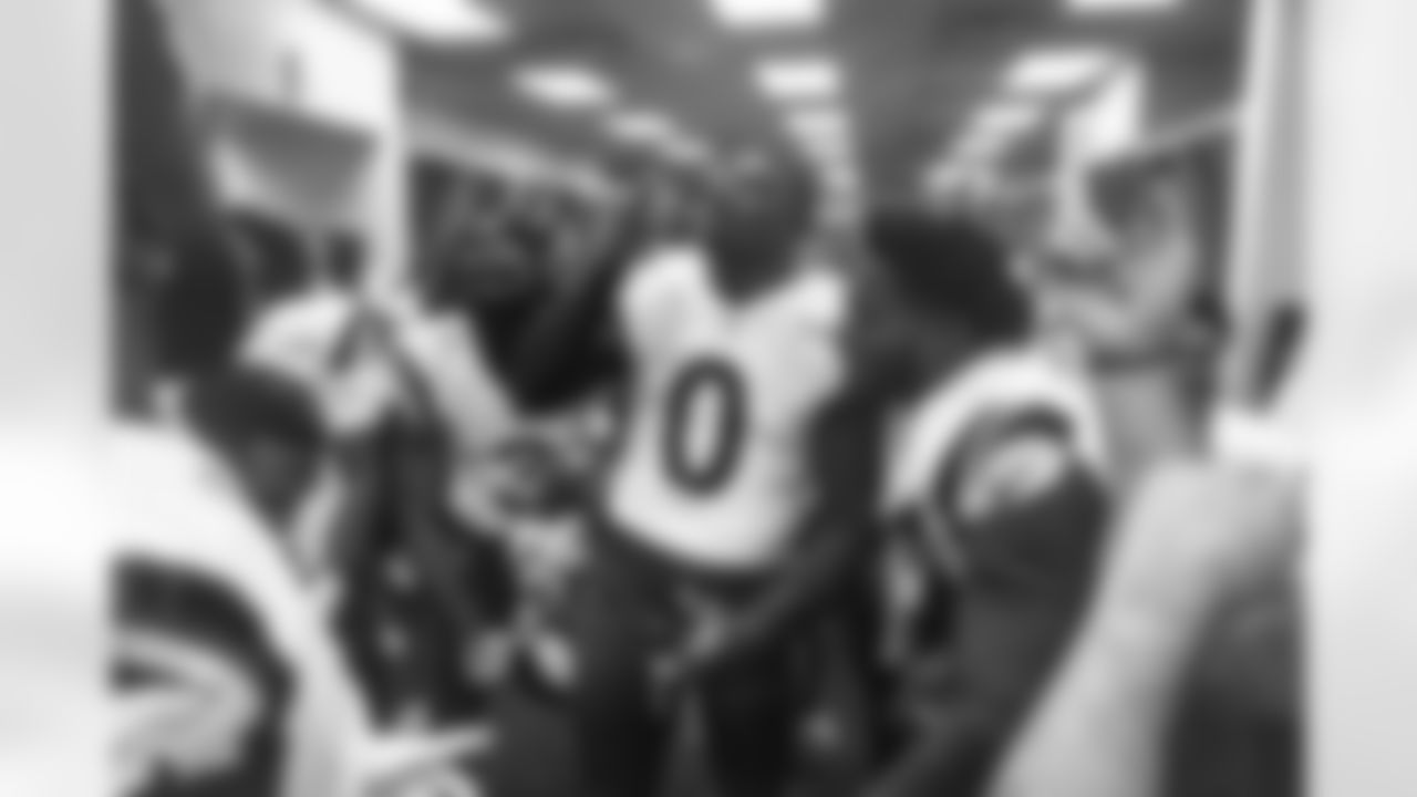 The Los Angeles Rams take on the Chicago Bears in the divisional round of the 2025 NFL post season.