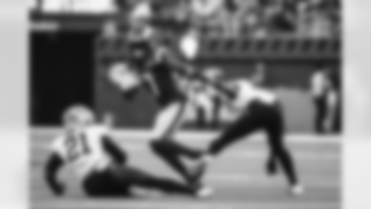 The Los Angeles Rams take on the New Orleans Saints in week 9 of the 2025 NFL regular season.