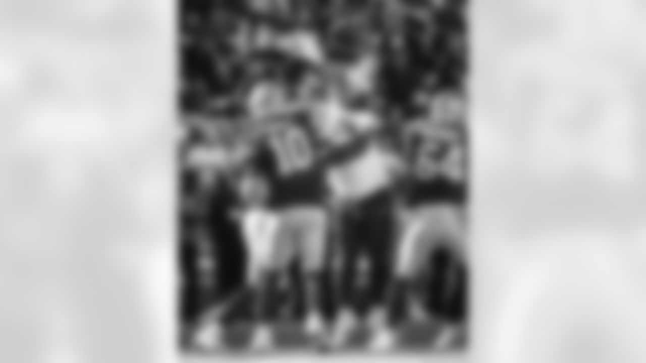 The Los Angeles Rams take on the San Francisco 49ers in week 9 of the 2025 NFL regular season.