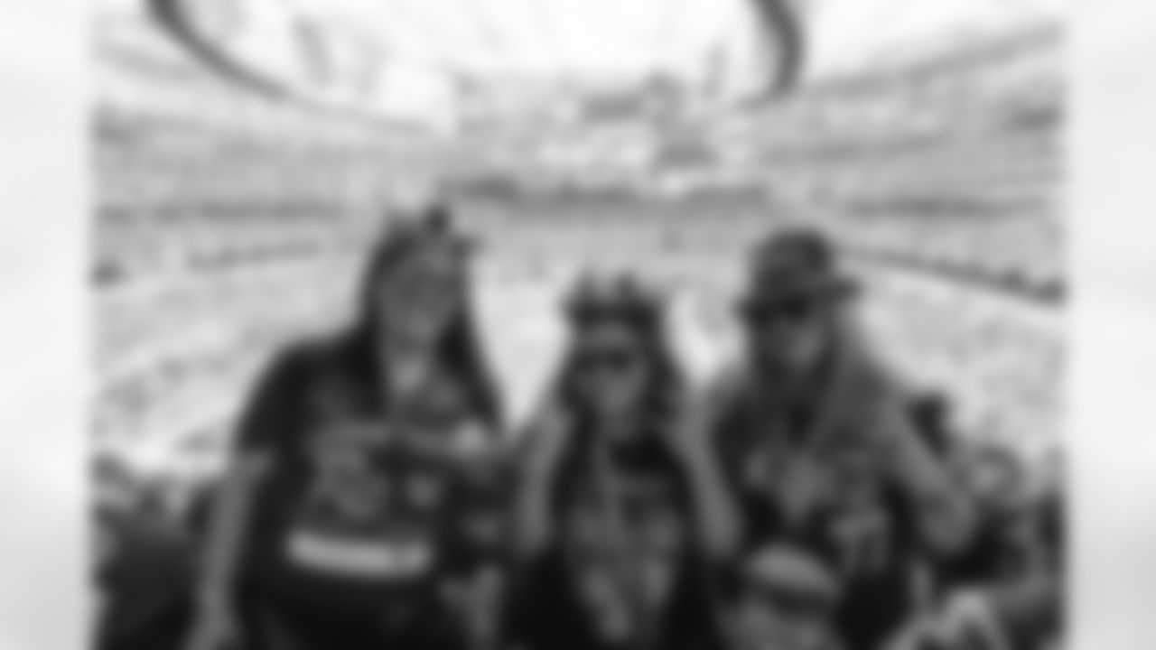 The Los Angeles Rams take on the San Francisco 49ers in week 5 of the 2025 NFL regular season.