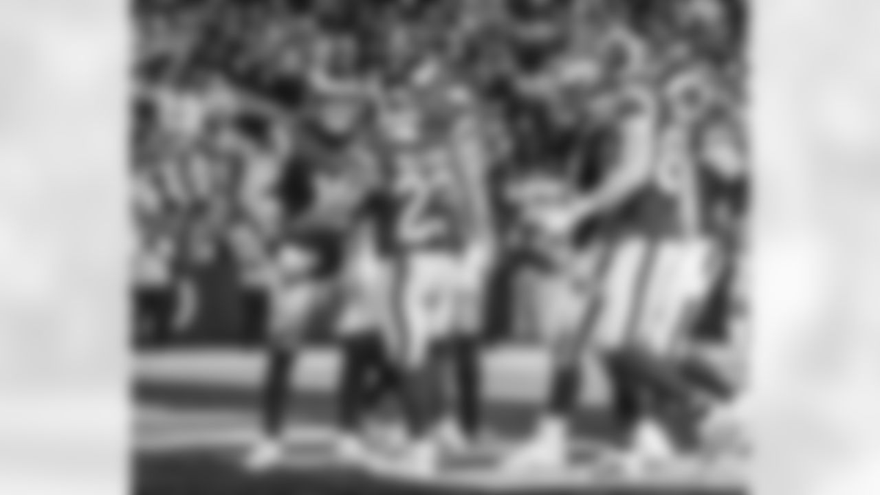 The Los Angeles Rams take on the Seattle Seahawks in week 16 of the 2025 NFL regular season.