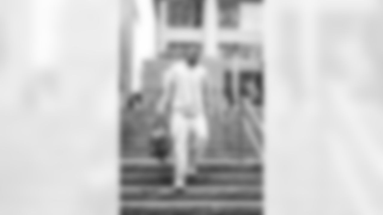 88 WR Jordan Whittington travels to Bank of America Stadium for Week 13 matchup vs. Panthers