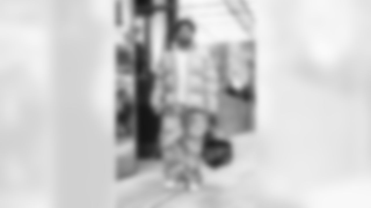 The Los Angeles Rams take on the Seattle Seahawks in week 16 of the 2025 NFL regular season.