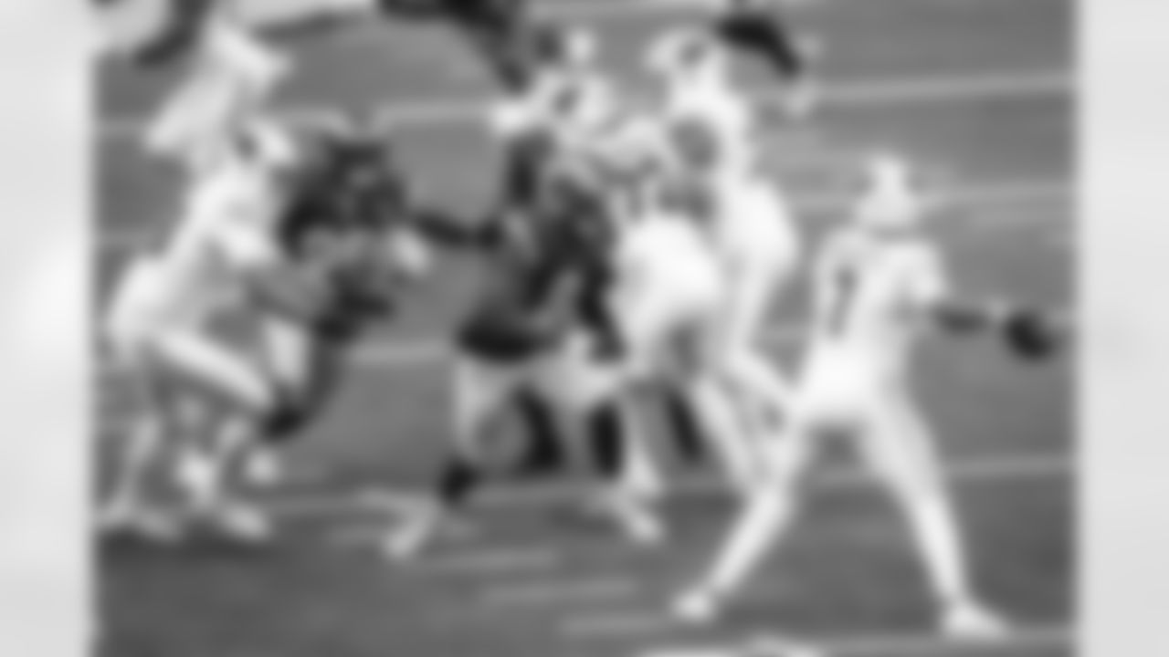 The Los Angeles Rams take on the Arizona Cardinals at SoFi Stadium in Week 18 of the 2025 season.