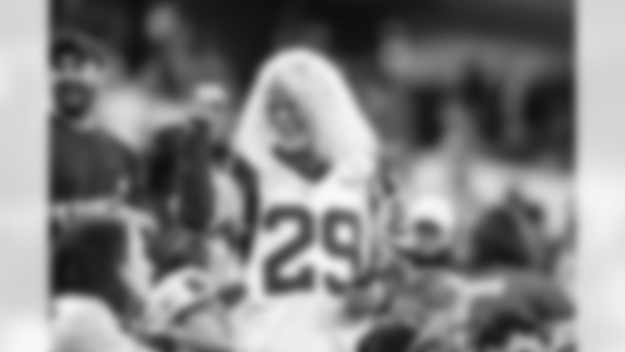 The Los Angeles Rams take on the Detroit Lions in week 15 of the 2025 NFL regular season.