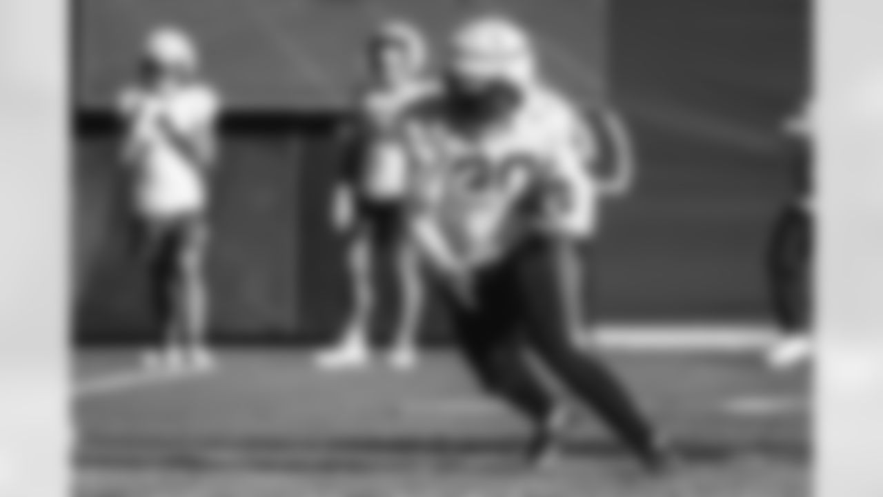 E_251204_Regular_Season_Week14_Practice_BT_00484