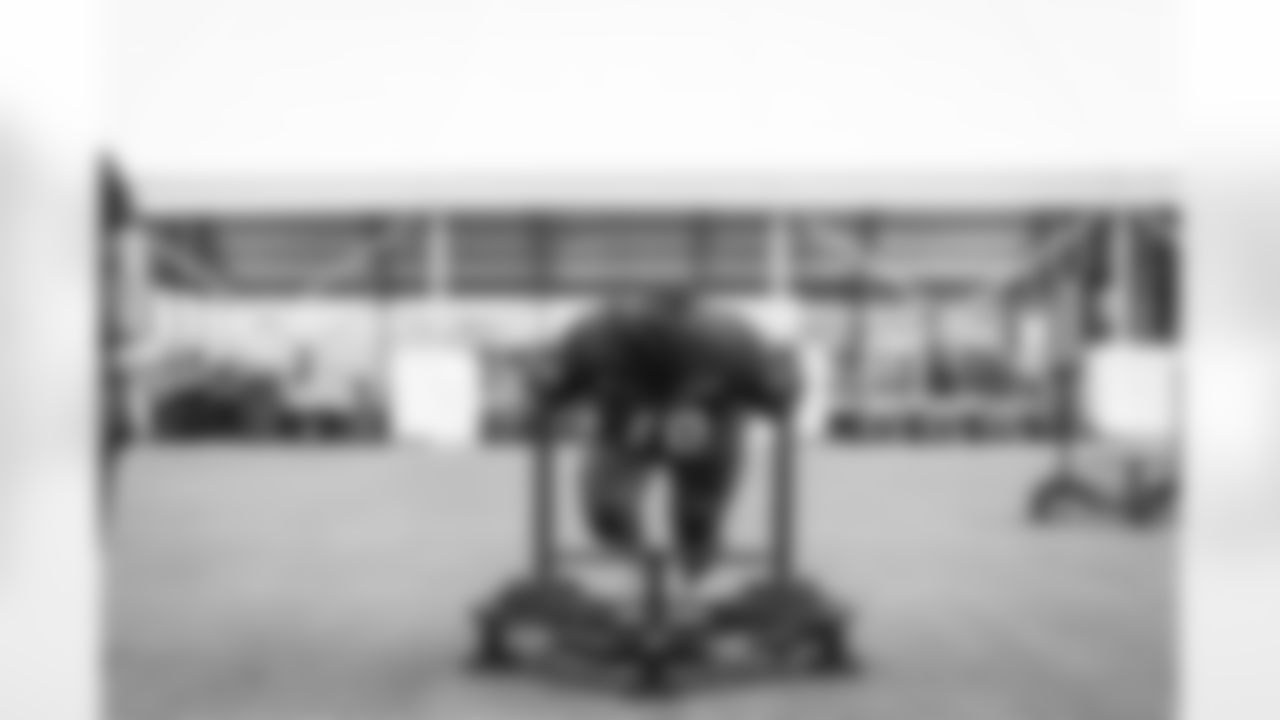 E_TOW42061