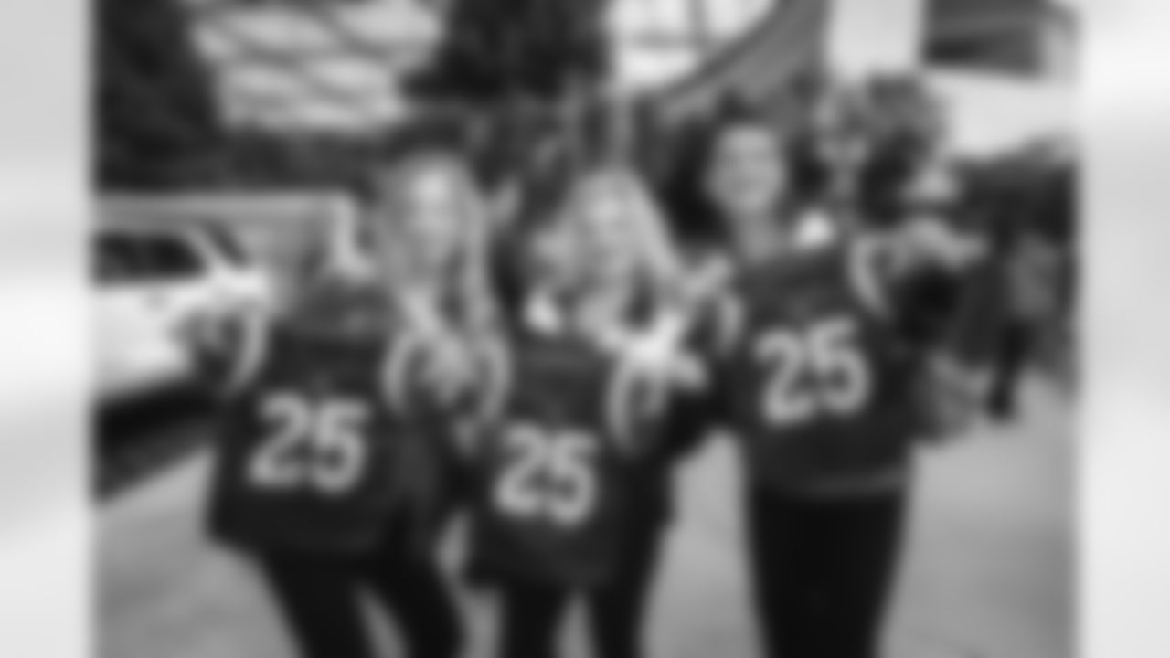 The Los Angeles Rams take on the Seattle Seahawks in week 11 of the 2025 NFL regular season.