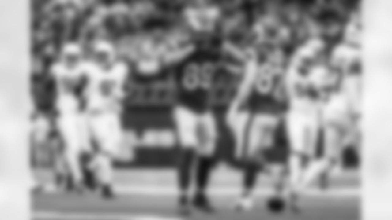 The Los Angeles Rams take on the Arizona Cardinals in week 18 of the 2025 NFL regular season.