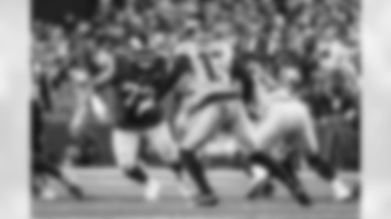 The Los Angeles Rams take on the Seattle Seahawks in week 16 of the 2025 NFL regular season.