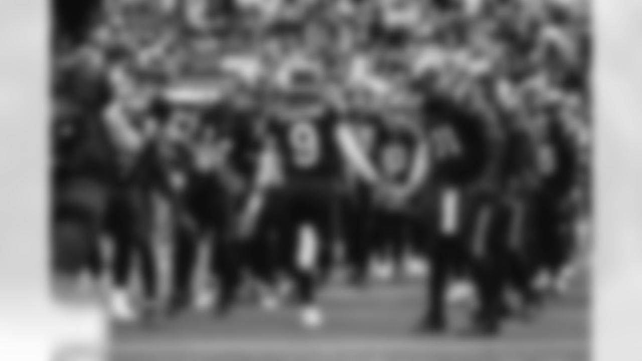 The Los Angeles Rams take on the Seattle Seahawks in week 11 of the 2025 NFL regular season.