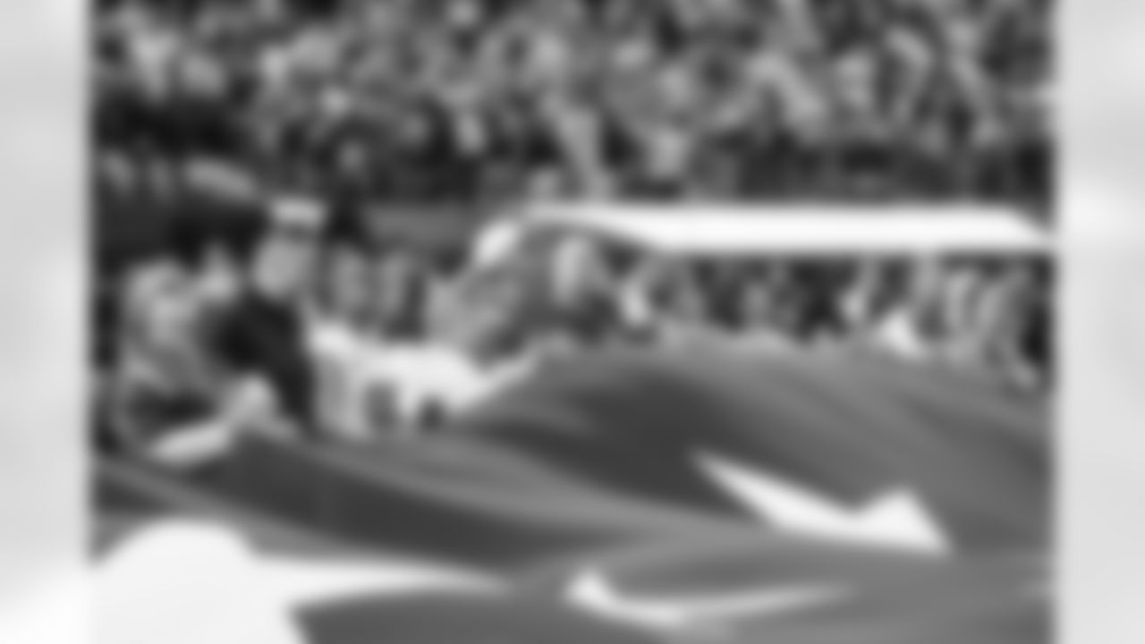 The Los Angeles Rams take on the Detroit Lions in week 15 of the 2025 NFL regular season.