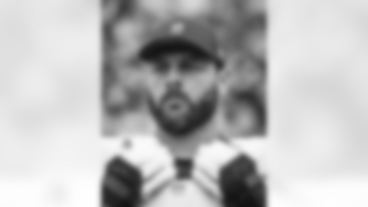 The Los Angeles Rams take on the Carolina Panthers in the wild card round of the 2025 NFL post season.