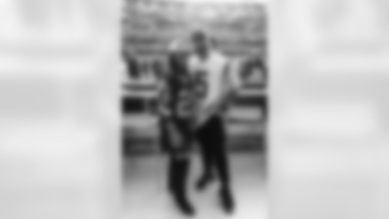 The Los Angeles Rams take on the Los Angeles Chargers in week 2 of the 2025 NFL preseason.