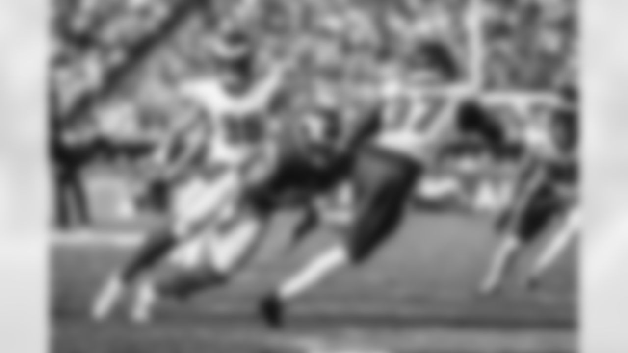 The Los Angeles Rams take on the Philadelphia Eagles in week 3 of the 2025 NFL regular season.