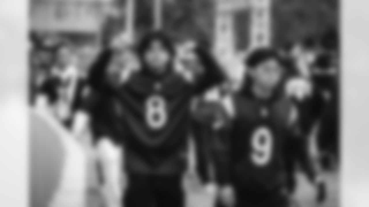 The Los Angeles Rams take on the Seattle Seahawks in week 11 of the 2025 NFL regular season.