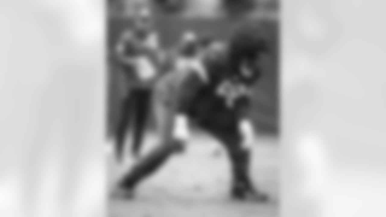 E_251120_Regular_Season_Week12_Practice_AD_0442