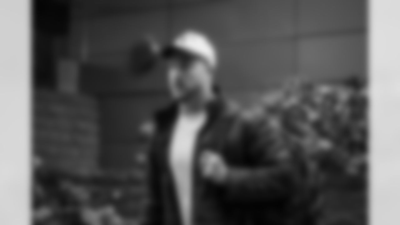 53 ILB Nate Landman travels to Bank of America Stadium for Week 13 matchup vs. Panthers