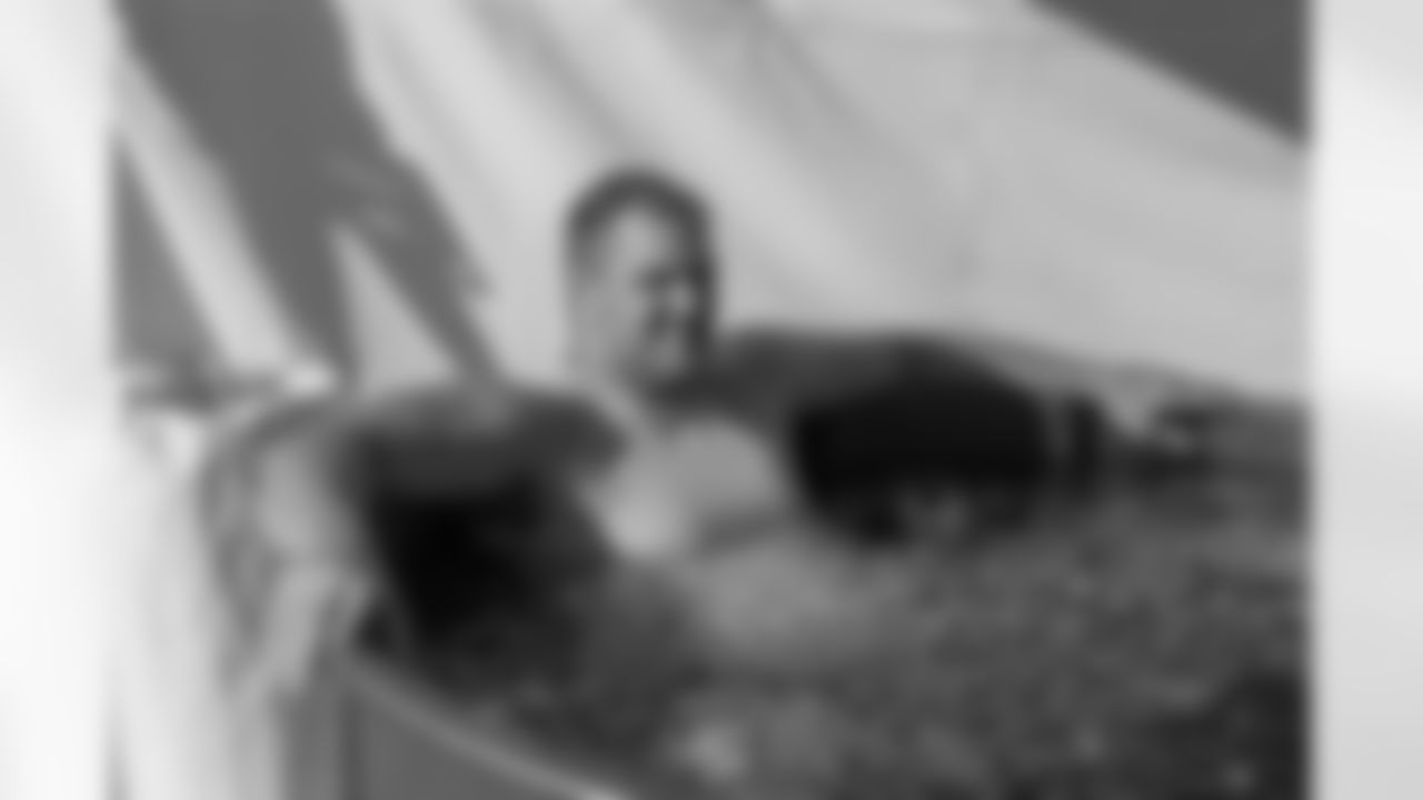 Tackle (79) Rob Havenstein of the Los Angeles Rams sits in an ice tub after Day 6 of Rams Training Camp, Friday, August 4, 2017, in Irvine, CA. (Jeff Lewis/Rams)