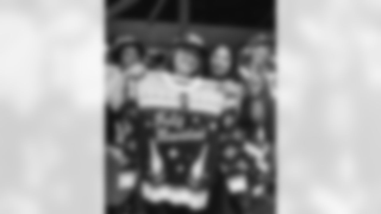 The Los Angeles Rams take on the Detroit Lions in week 15 of the 2025 NFL regular season.