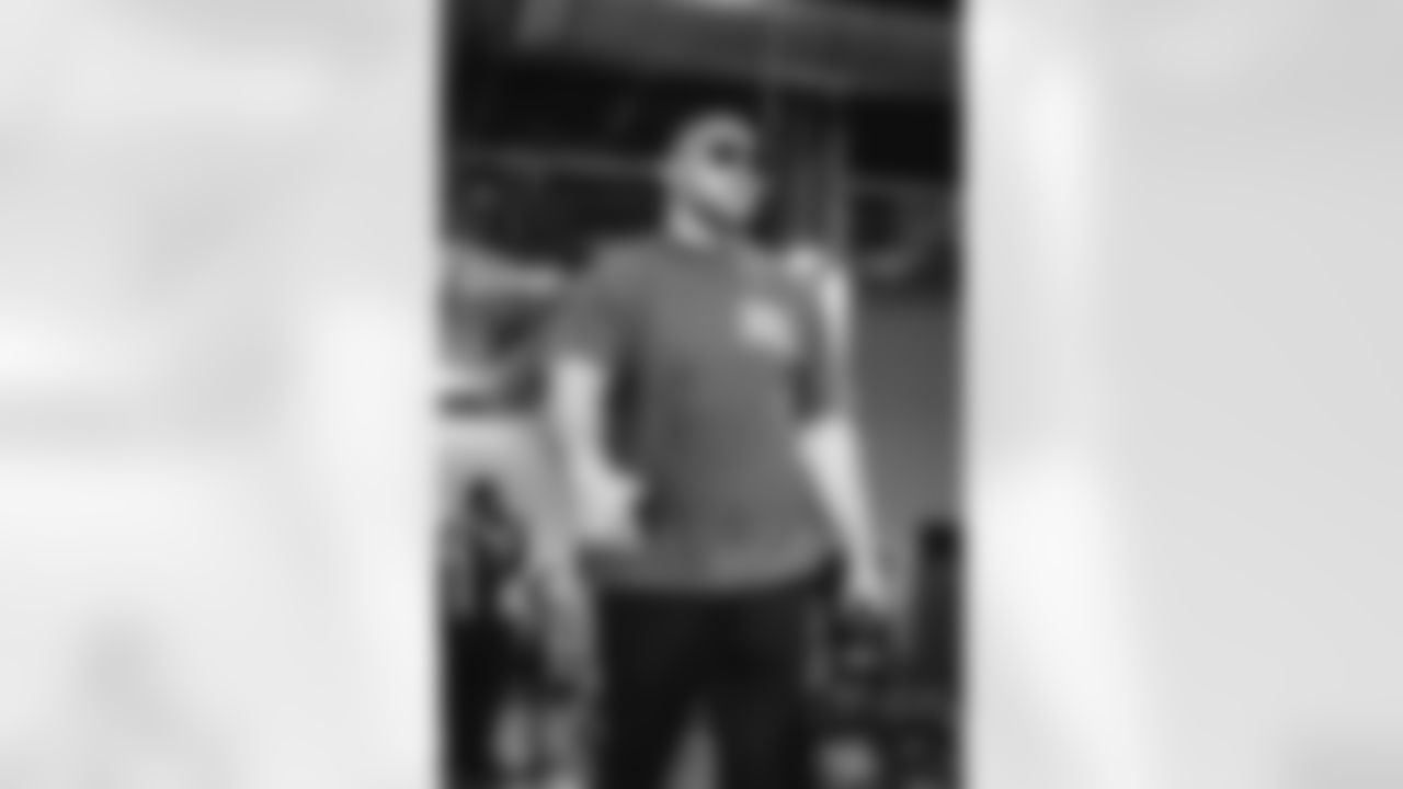 The Los Angeles Rams take on the Detroit Lions in week 15 of the 2025 NFL regular season.