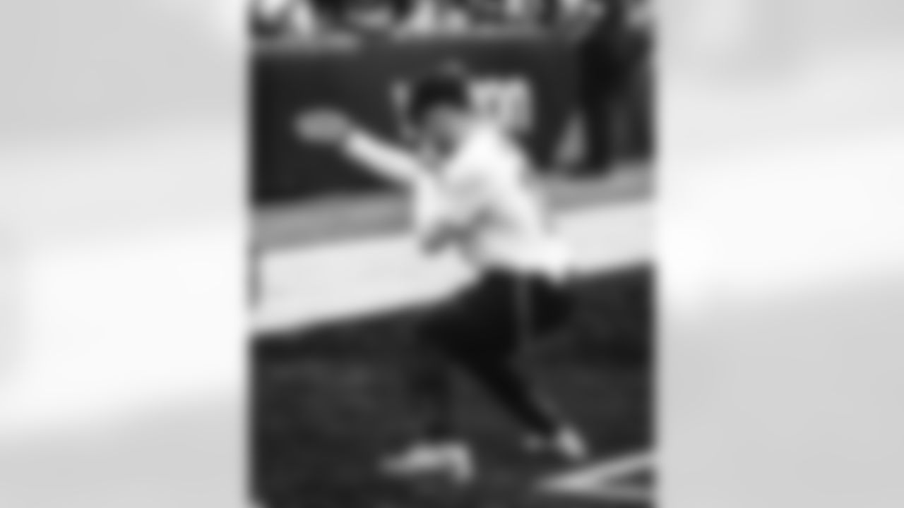 E_260203_Pro_Bowl_Games_BT_00658