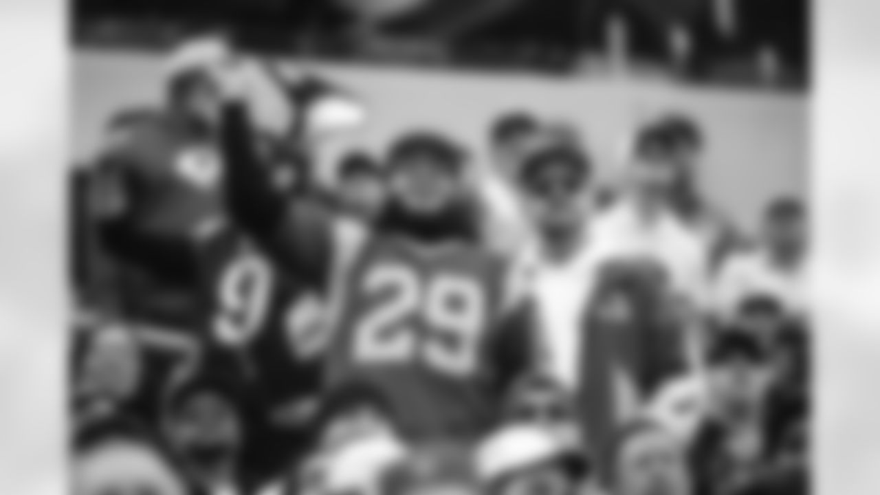 The Los Angeles Rams take on the Seattle Seahawks in week 11 of the 2025 NFL regular season.