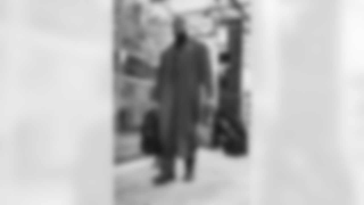 8 OLB Jared Verse travels to Lumen Field for today's NFC Championship game against the Seahawks