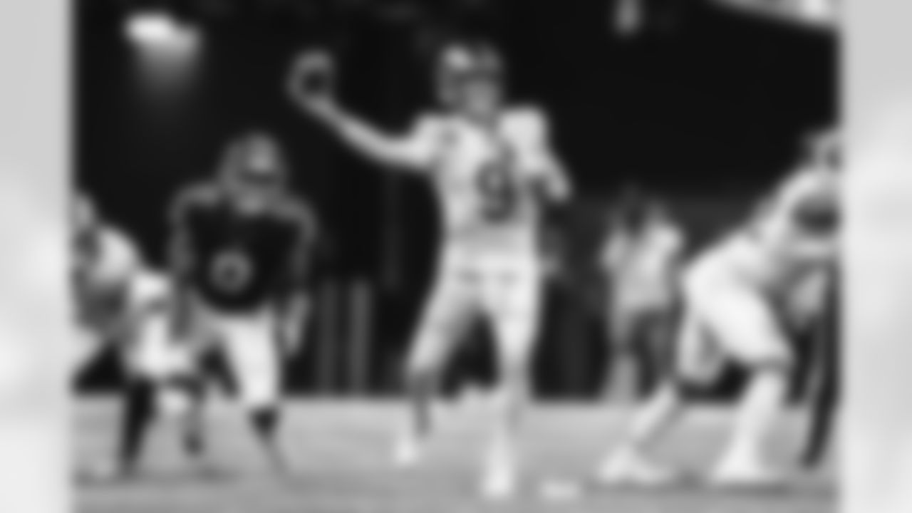 The Los Angeles Rams take on the Atlanta Falcons in week 17 of the 2025 NFL regular season.