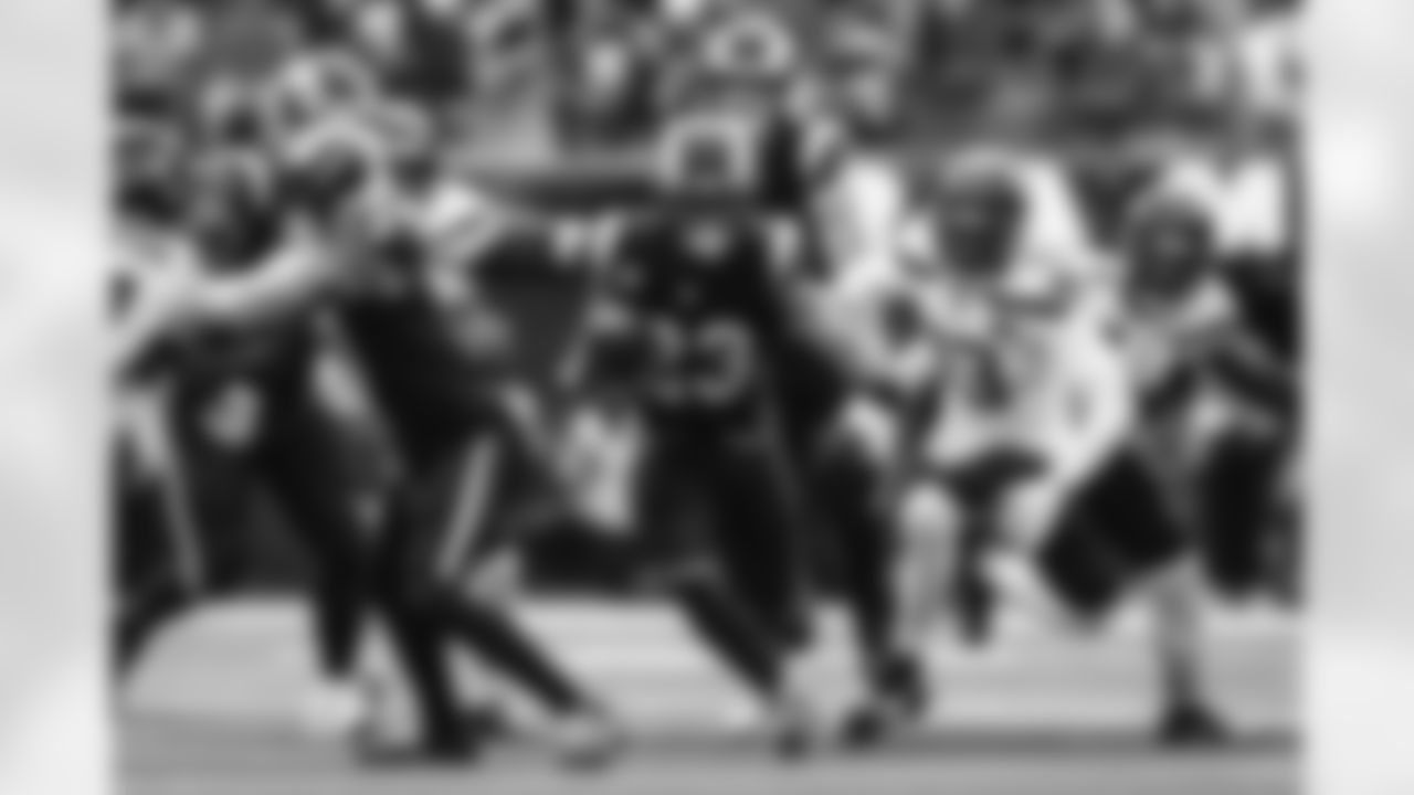 The Los Angeles Rams take on the Seattle Seahawks in week 11 of the 2025 NFL regular season.