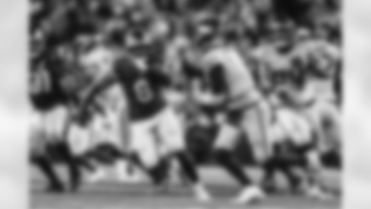 The Los Angeles Rams take on the Seattle Seahawks in week 16 of the 2025 NFL regular season.