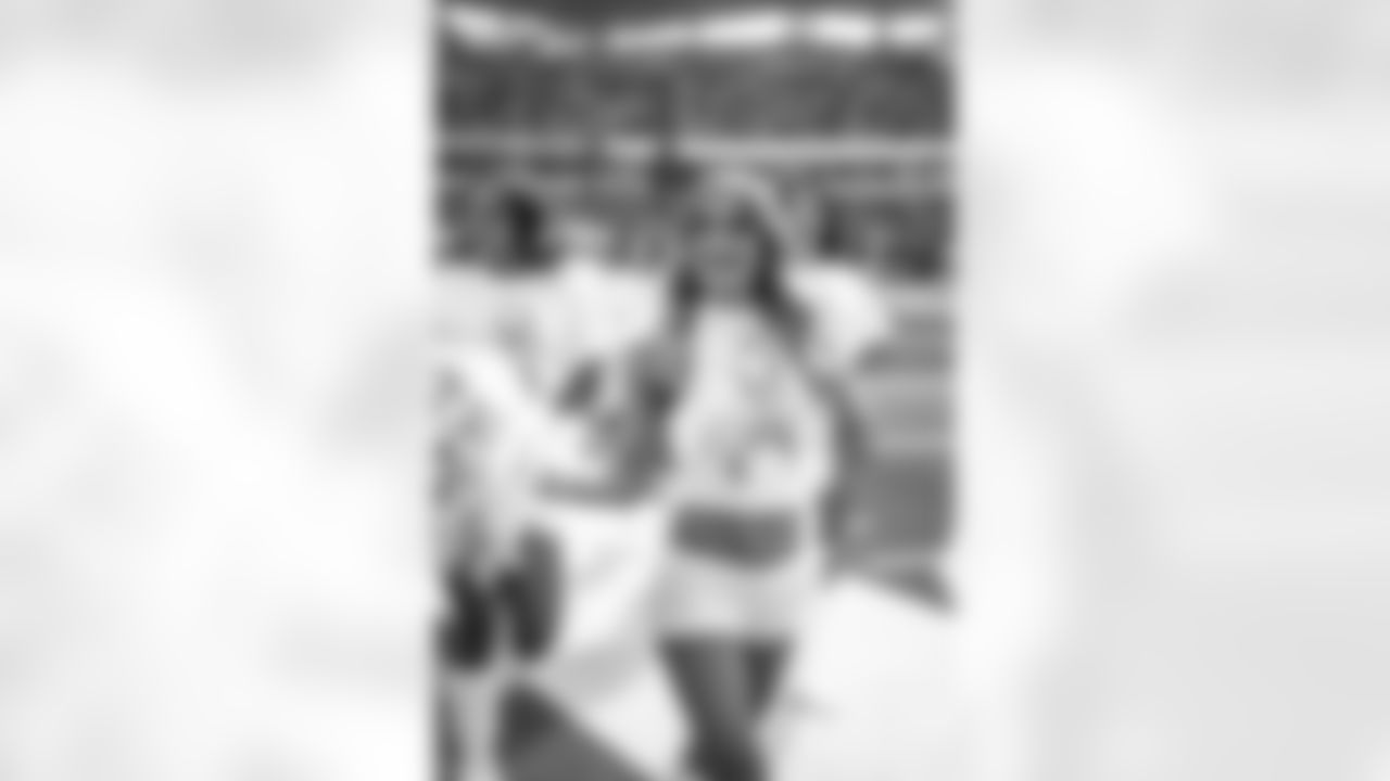 The Los Angeles Rams take on the New Orleans Saints in week 9 of the 2025 NFL regular season.