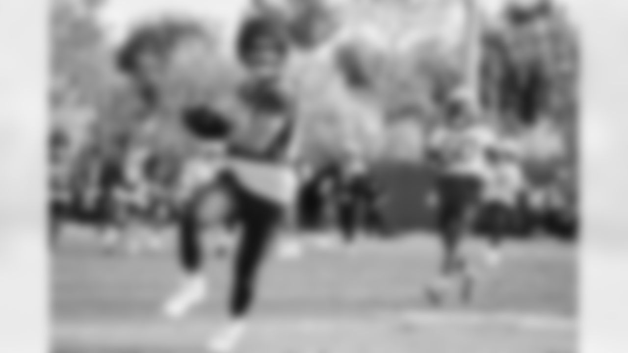 E_260101_Regular_Season_Week18_Practice_BT_018050150