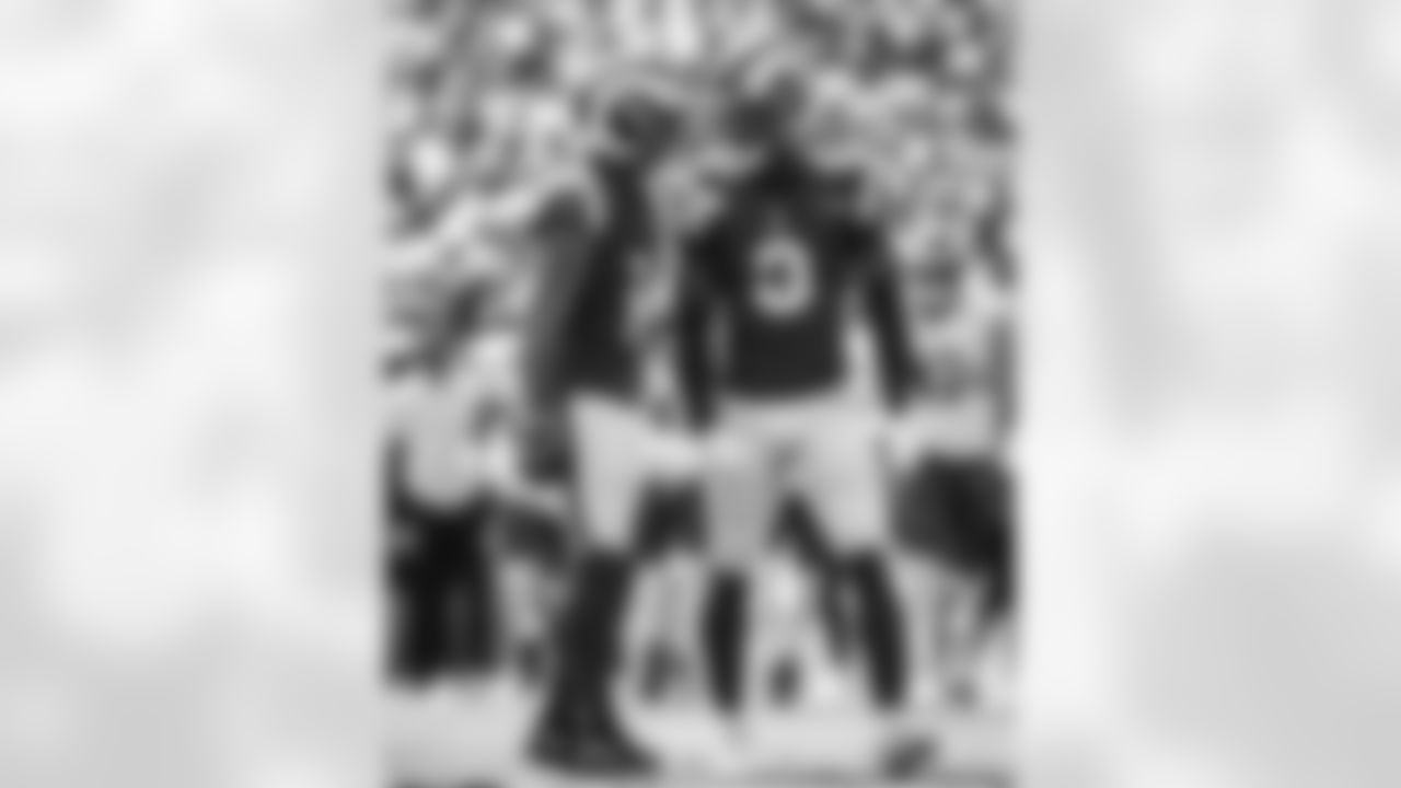 The Los Angeles Rams take on the Philadelphia Eagles in week 3 of the 2025 NFL regular season.