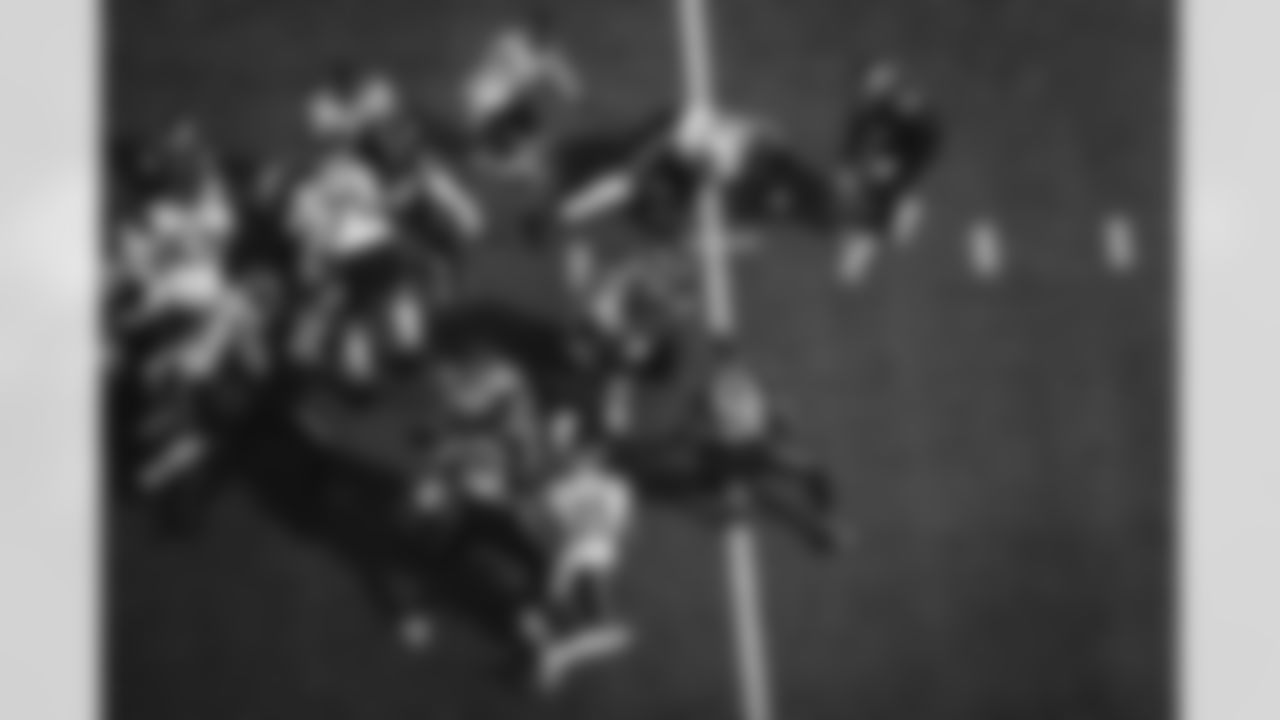 The Los Angeles Rams take on the Seattle Seahawks in week 11 of the 2025 NFL regular season.