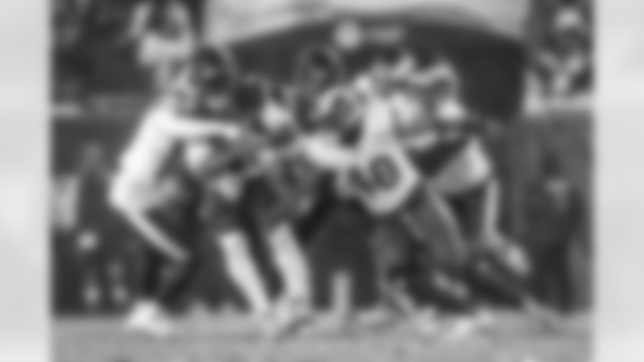 The Los Angeles Rams take on the Chicago Bears in the divisional round of the 2025 NFL Playoffs.