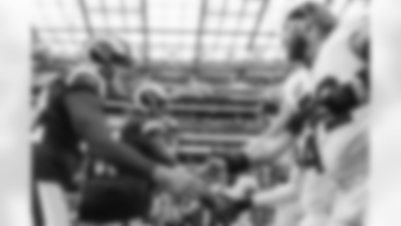 The Los Angeles Rams take on the Arizona Cardinals in week 18 of the 2025 NFL regular season.