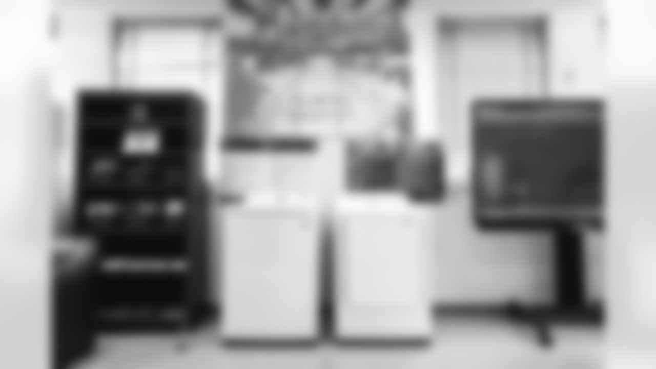 251219_Pacsun_Loads_Of_Love_RH_00001