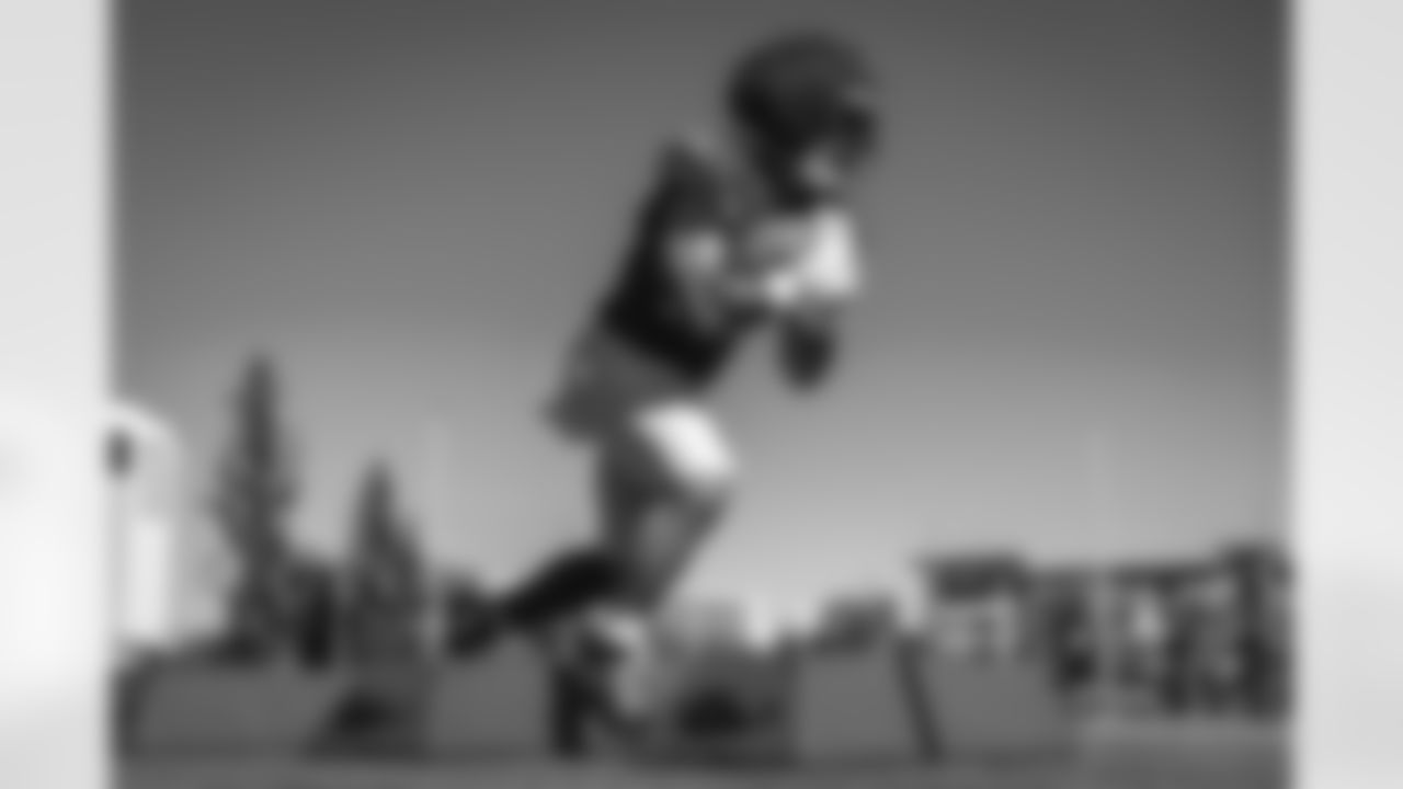 E_251030_Regular_Season_Week9_Practice_AD_0230