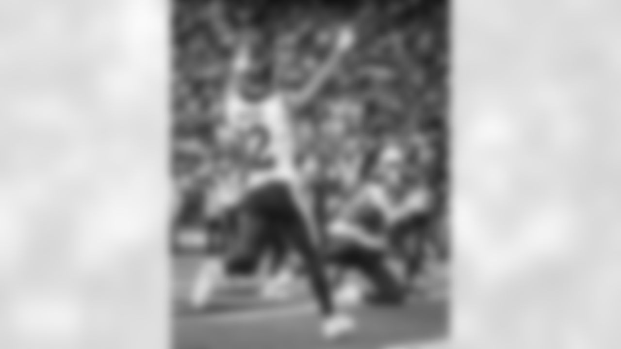 The Los Angeles Rams take on the Arizona Cardinals in week 14 of the 2025 NFL regular season.