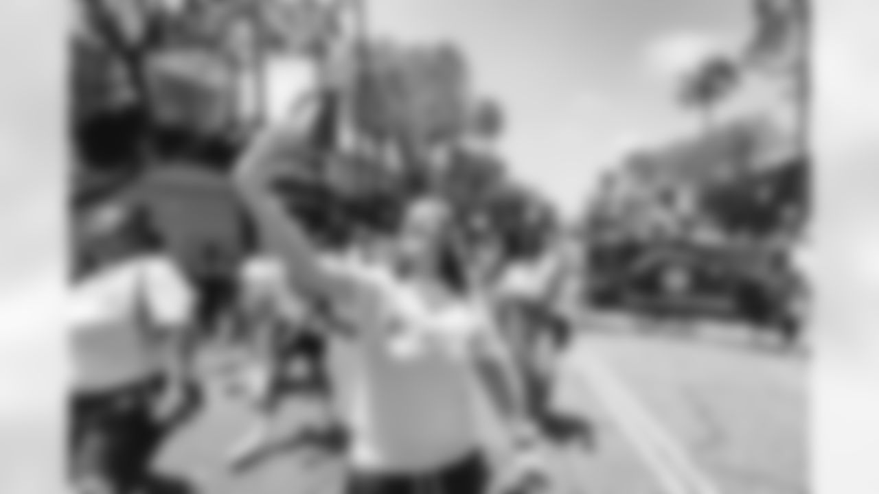E_250608_1235_LA_Pride_Parade_22788