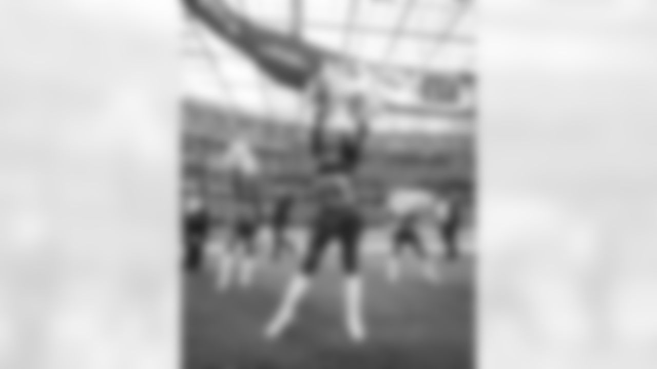 The Los Angeles Rams take on the Detroit Lions in week 15 of the 2025 NFL regular season.