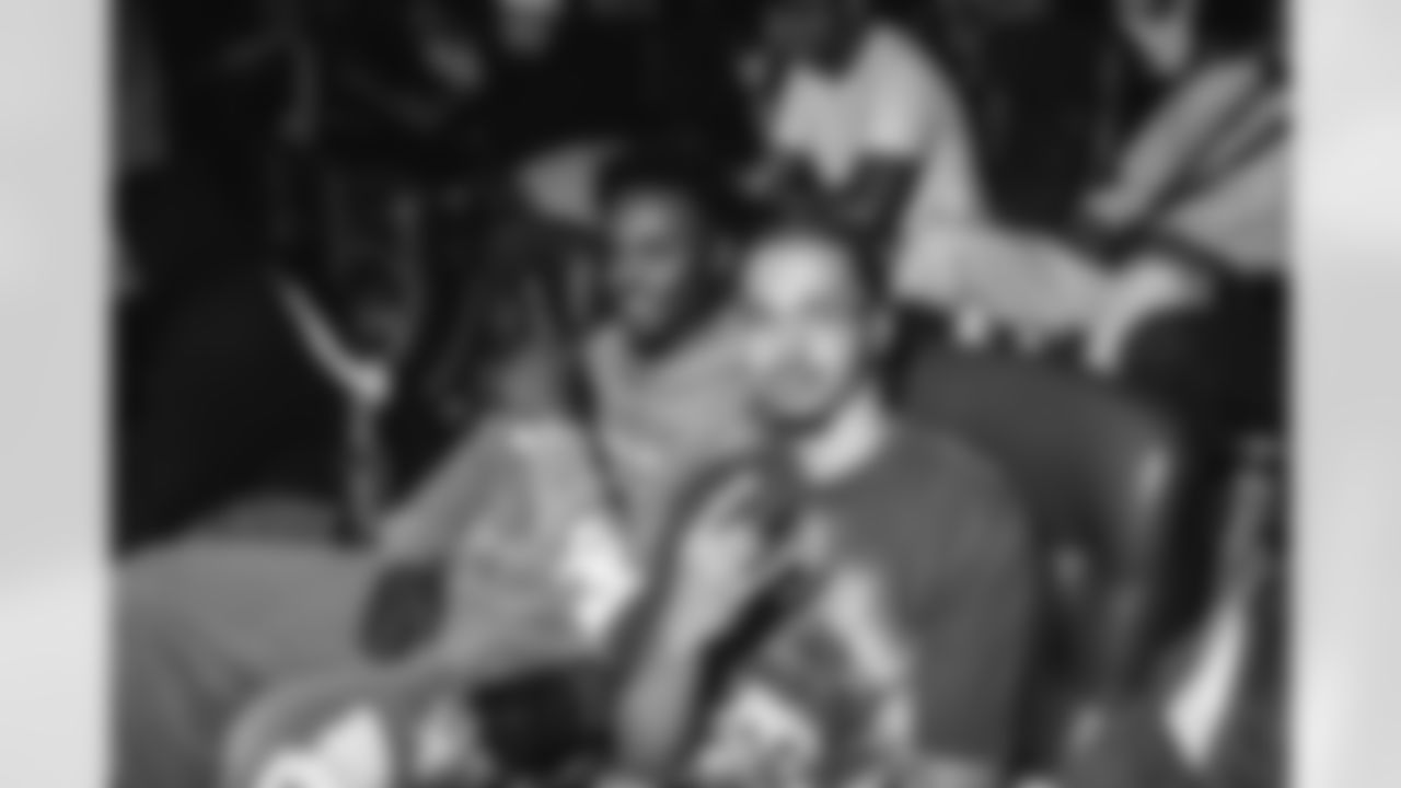 E_251002_Rams_Vs_49ers__DG_0039