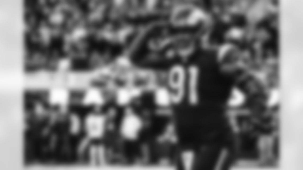 The Los Angeles Rams take on the Seattle Seahawks in week 11 of the 2025 NFL regular season.