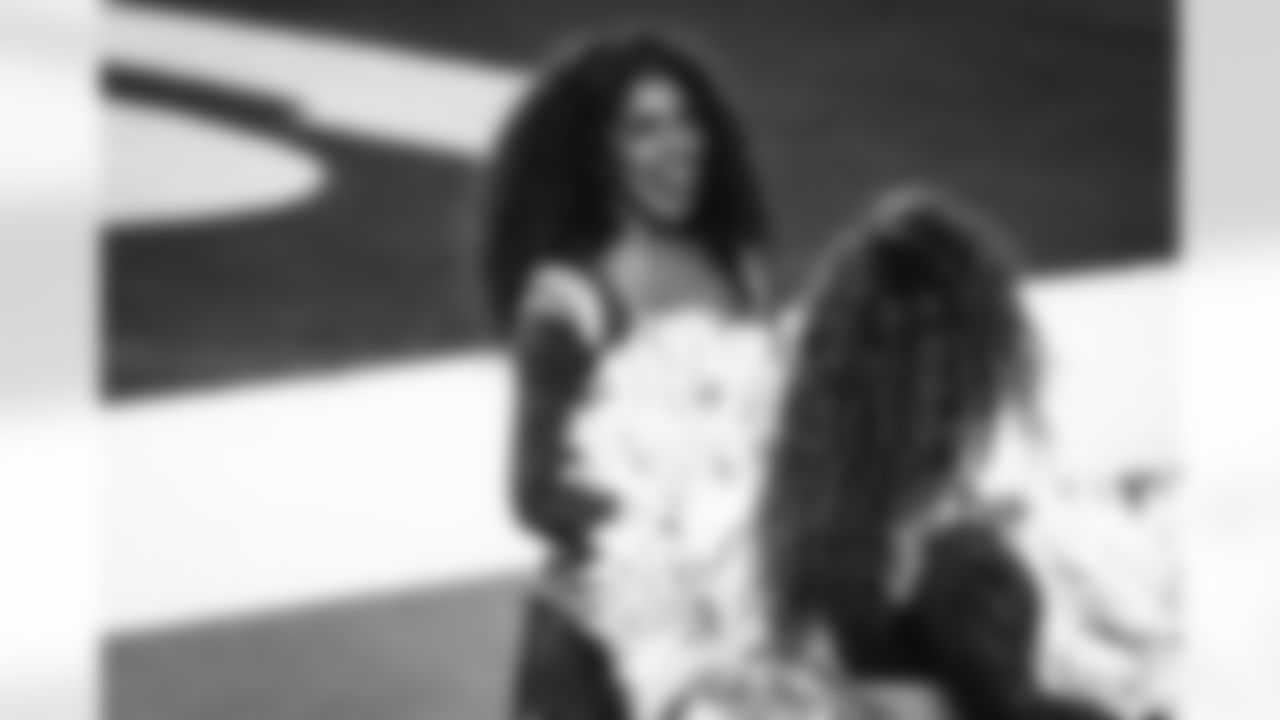 The Los Angeles Rams take on the Tampa Bay Buccaneers in week 12 of the 2025 NFL regular season.