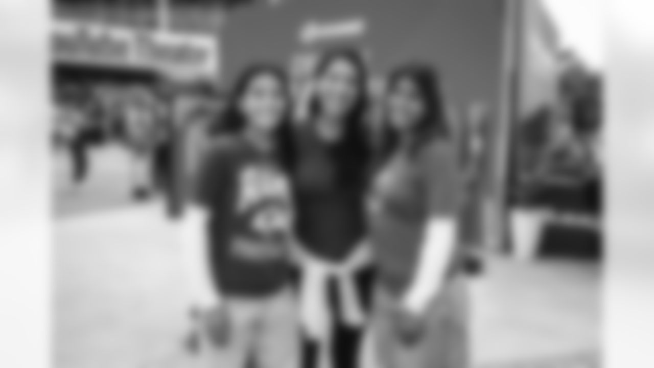 The Los Angeles Rams take on the Indianapolis Colts  in week 4 of the 2025 NFL regular season.